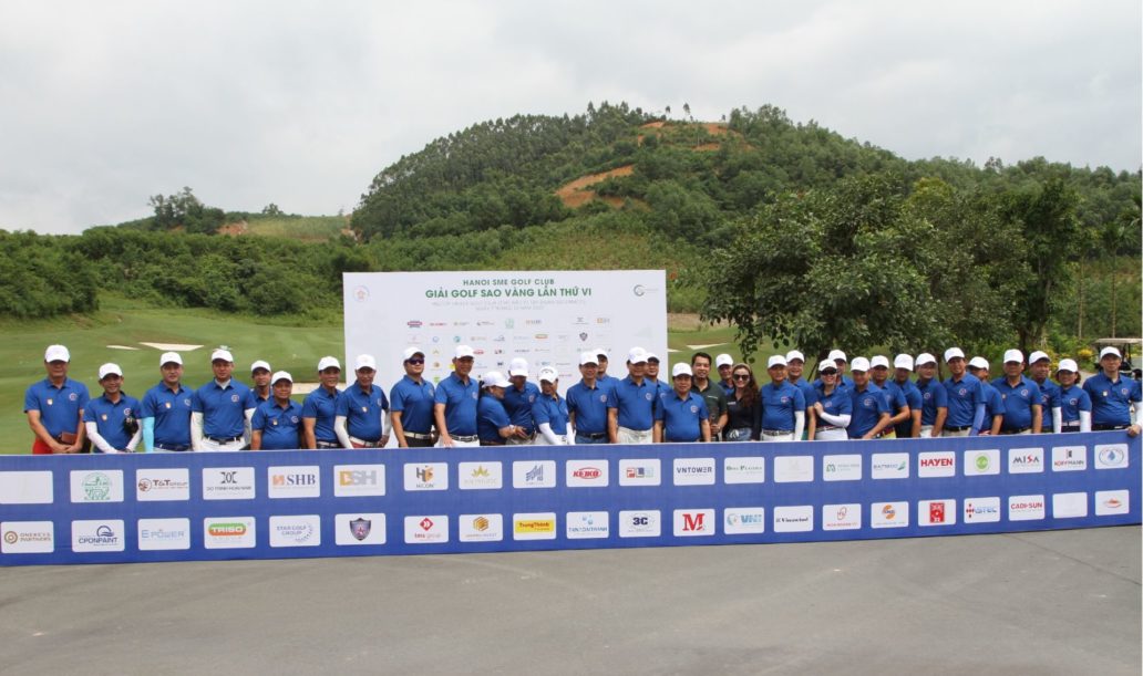 Cac tay Golf tham du giai 1