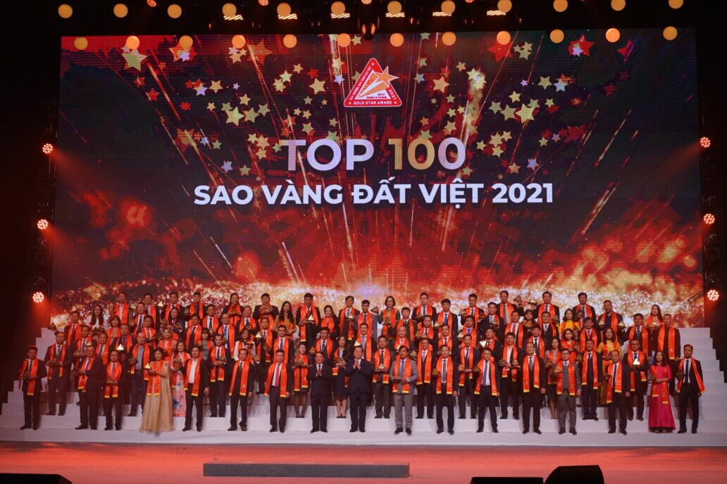 Bảo hiểm BSH đạt Top 100 Giải thưởng Sao Vàng đất Việt năm 2021