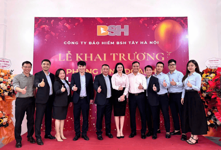                                                         Lễ khai trương BSH Tây Hà Nội